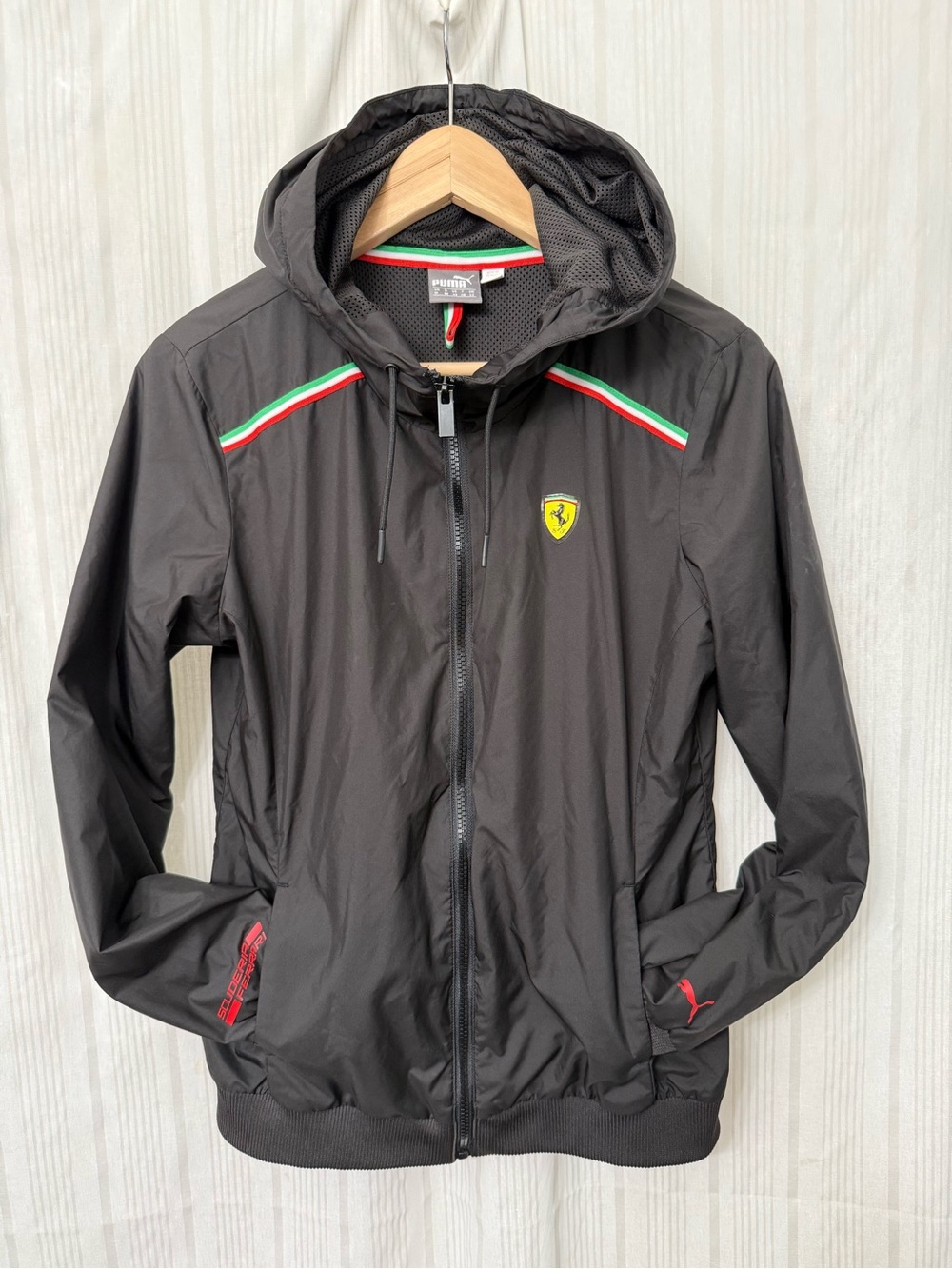 Ferrari Scuderia x PUMA Collab Hooded Zippered Rain Jacket